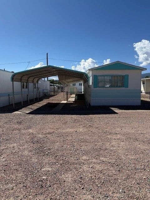 1977 MARLETTE 2-Bedroom Manufactured Home in ,