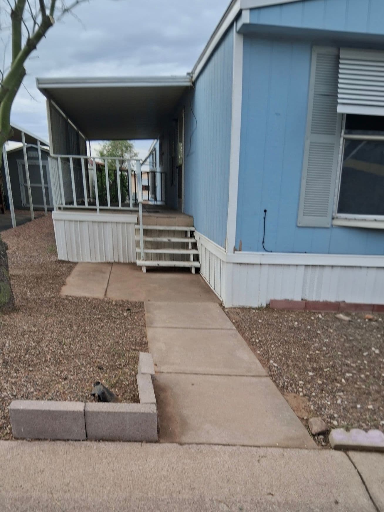 1996 FLEETWOOD 2-Bedroom Manufactured Home — Tempe, AZ in Tempe, AZ