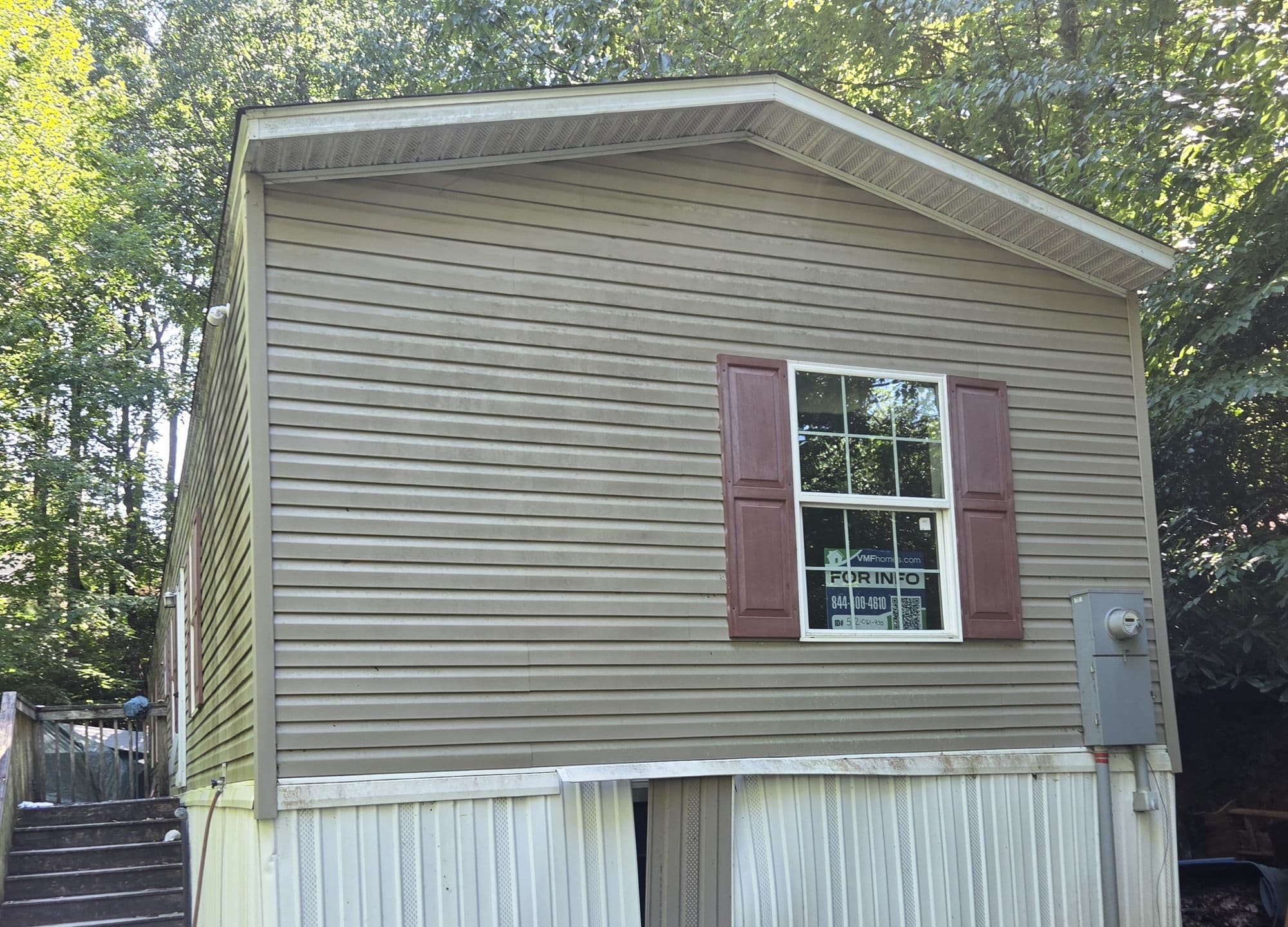 2016 CLAYTON 3-Bedroom Manufactured Home — Penrose, NC in Penrose, NC