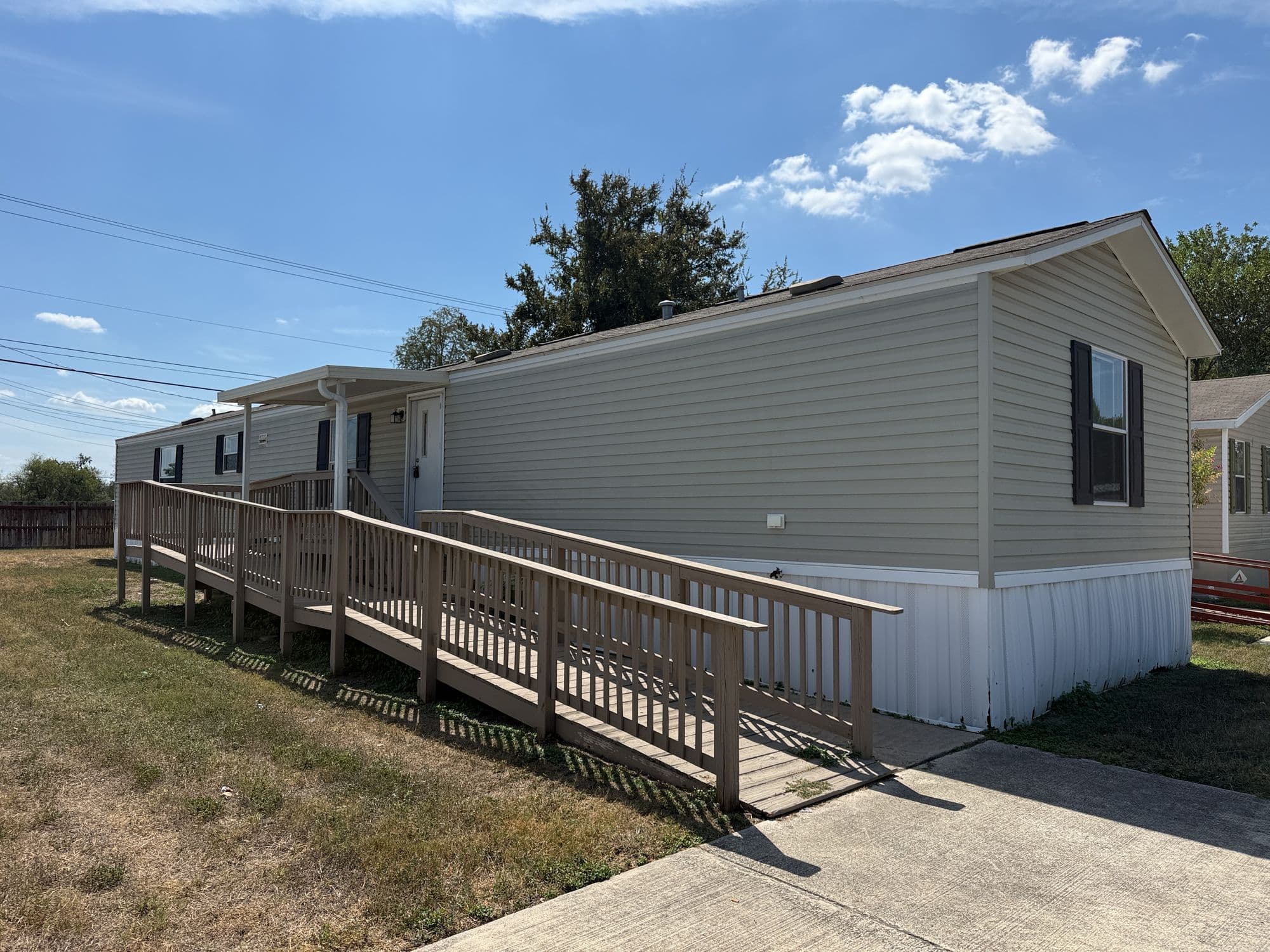 2012 CLAYTON 3-Bedroom Manufactured Home — San Antonio, TX in San Antonio, TX