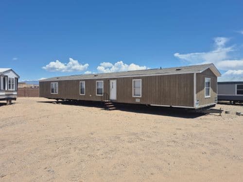 2010 CLAYTON 3-Bedroom Manufactured Home — Albuquerque, NM in Albuquerque, NM