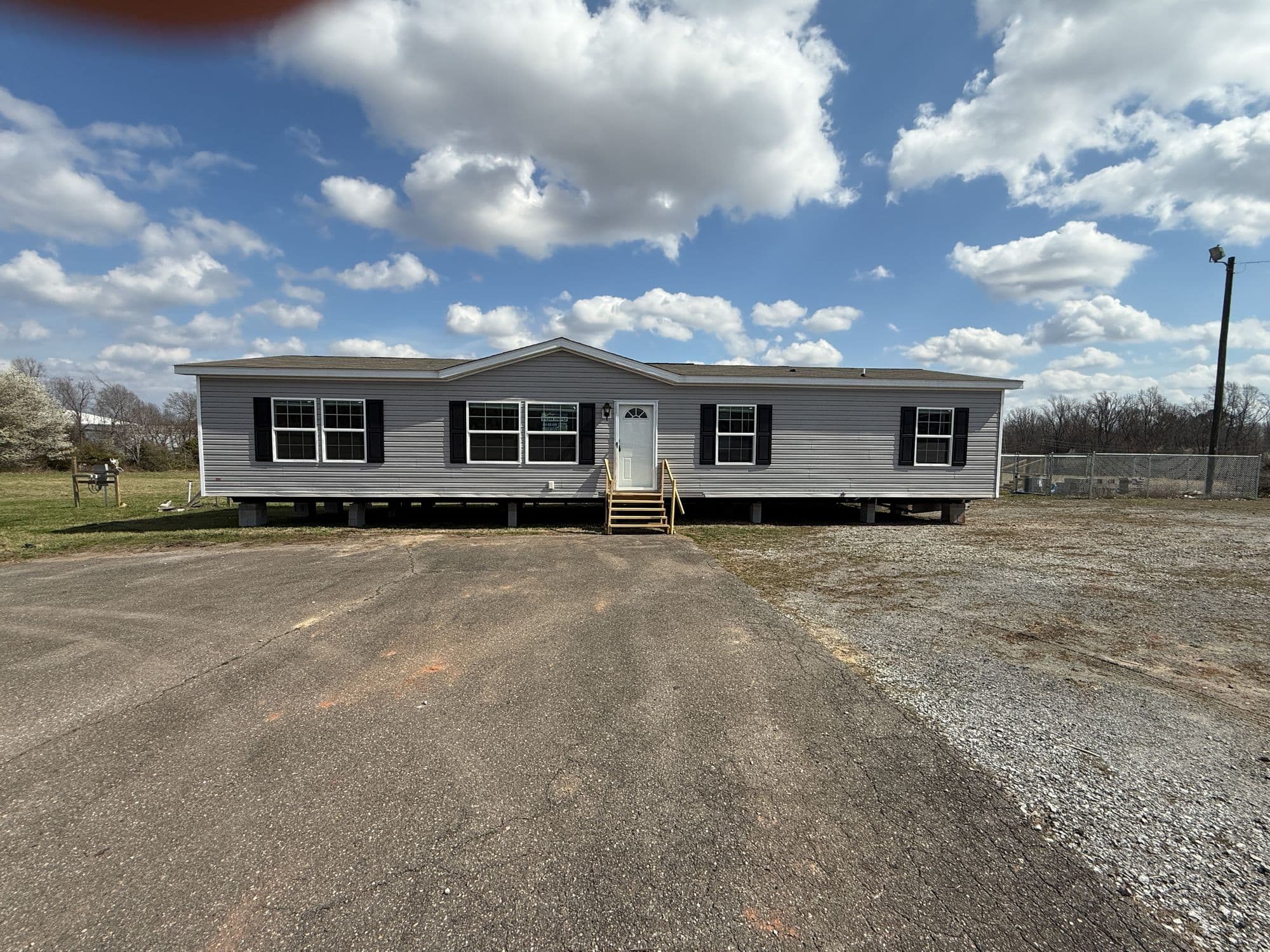 2023 CLAYTON 3-Bedroom Manufactured Home — Shelby, NC in Shelby, NC