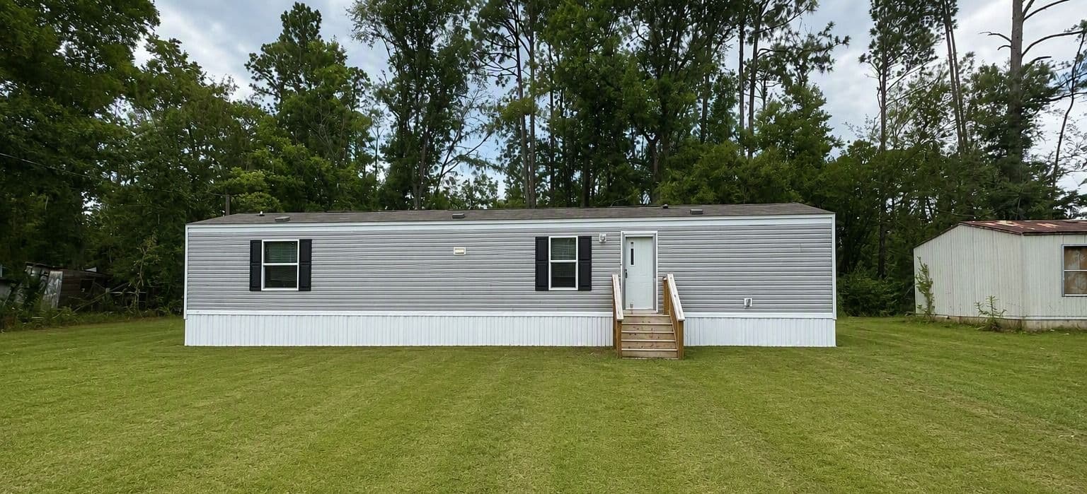 2025 CLAYTON 2-Bedroom Manufactured Home — Soperton, GA in Soperton, GA