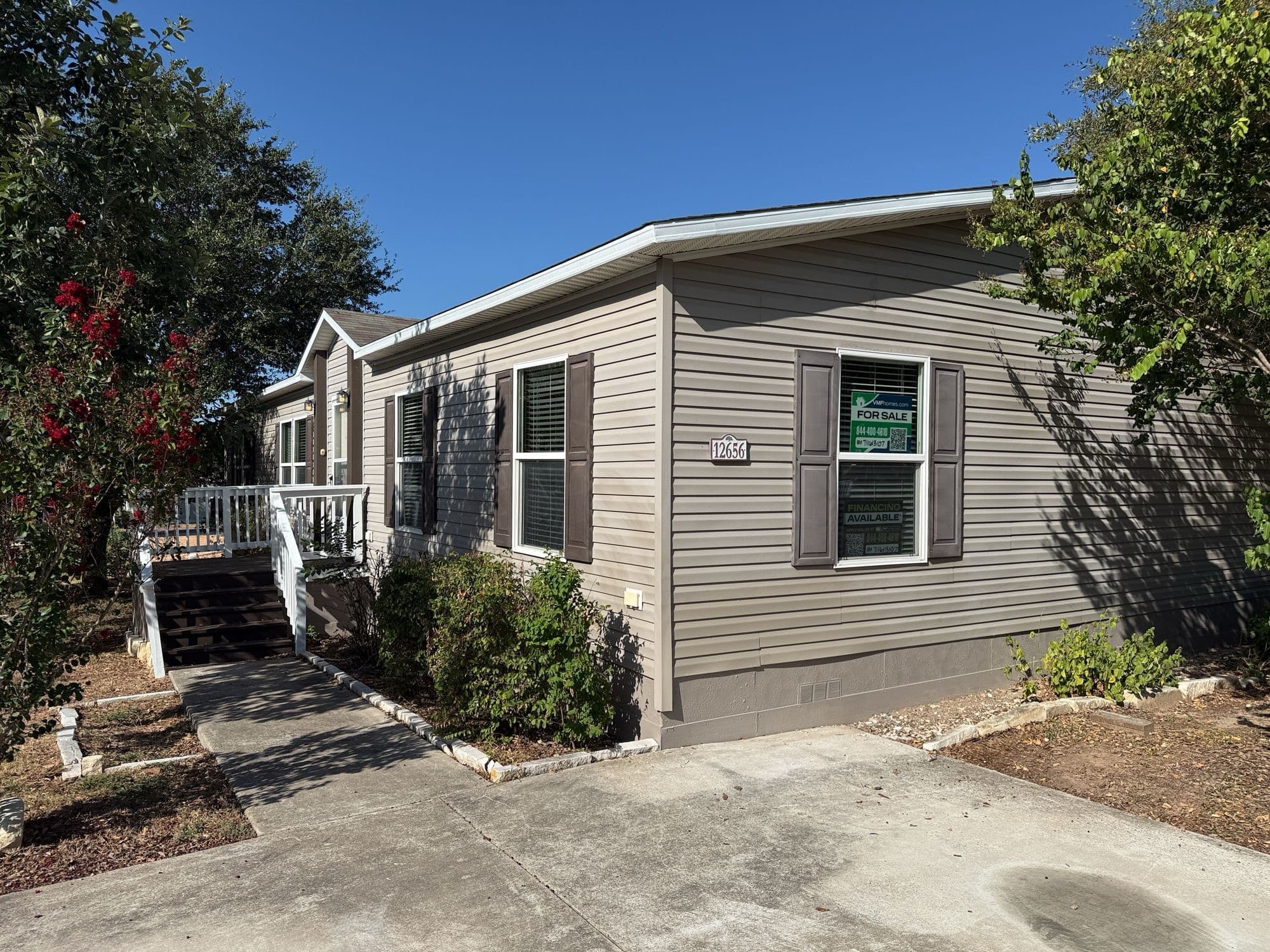 2016 3-Bedroom Double Wide Home in Del Valle, TX | Rolling Residence in Del Valle, TX